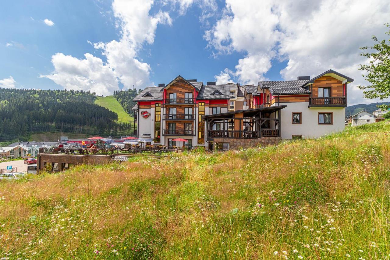 Amarena Spa Hotel: Mountain Retreat with Wellness Amenities Bukovel Exterior photo