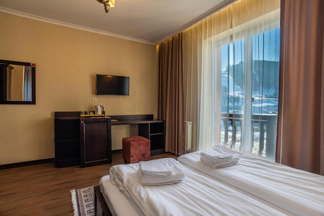 Amarena Spa Hotel: Mountain Retreat with Wellness Amenities Bukovel Exterior photo